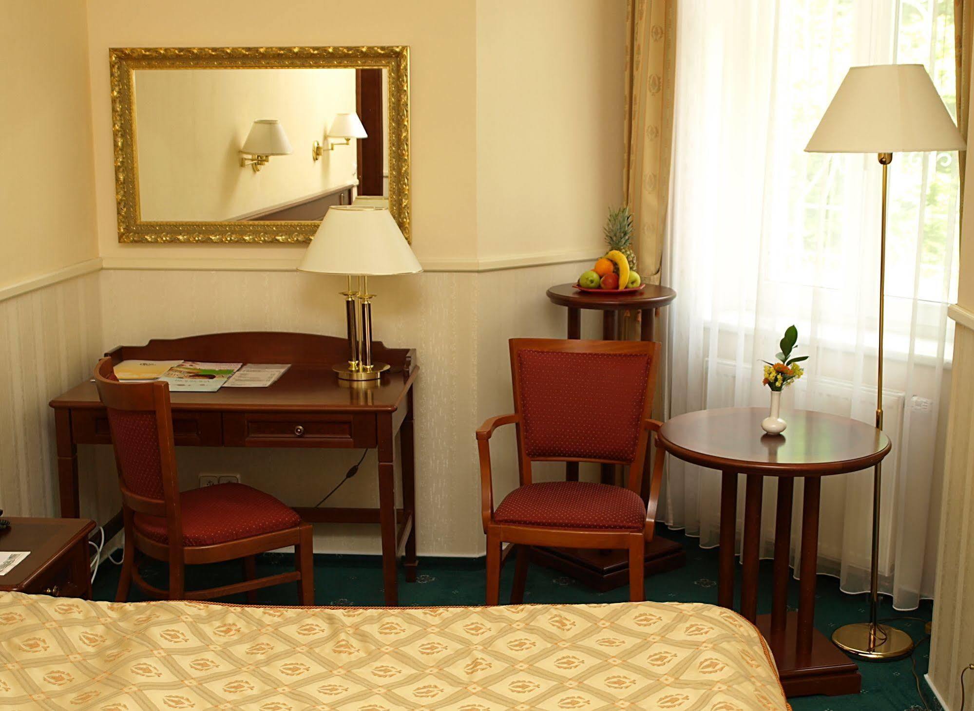 Orea Spa Hotel San Remo Mariańskie Łaźnie Zewnętrze zdjęcie